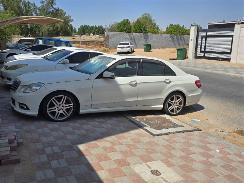 2011 Mercedes-Benz E-Class