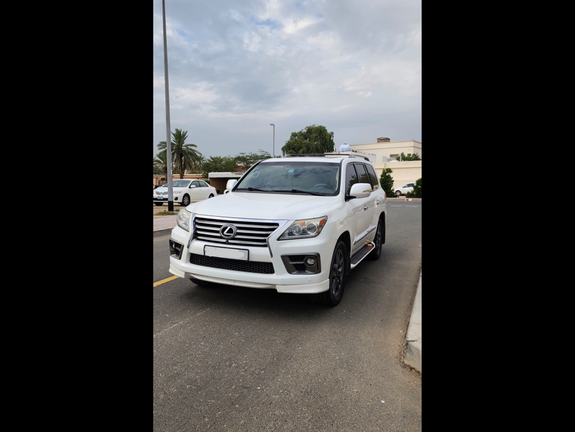 2014 Lexus LX570