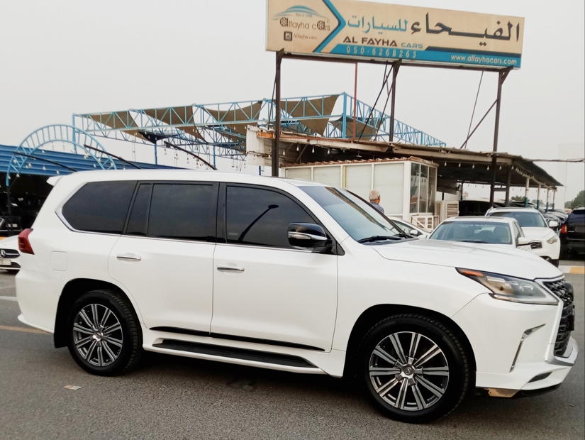 2016 Lexus LX570