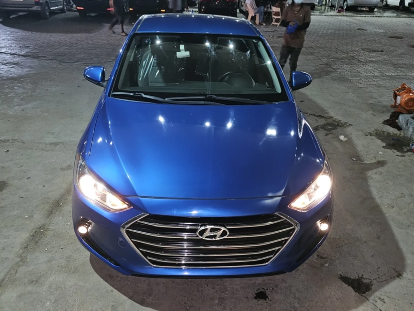 2018 Hyundai Elantra