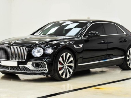 2020 Bentley Flying Spur